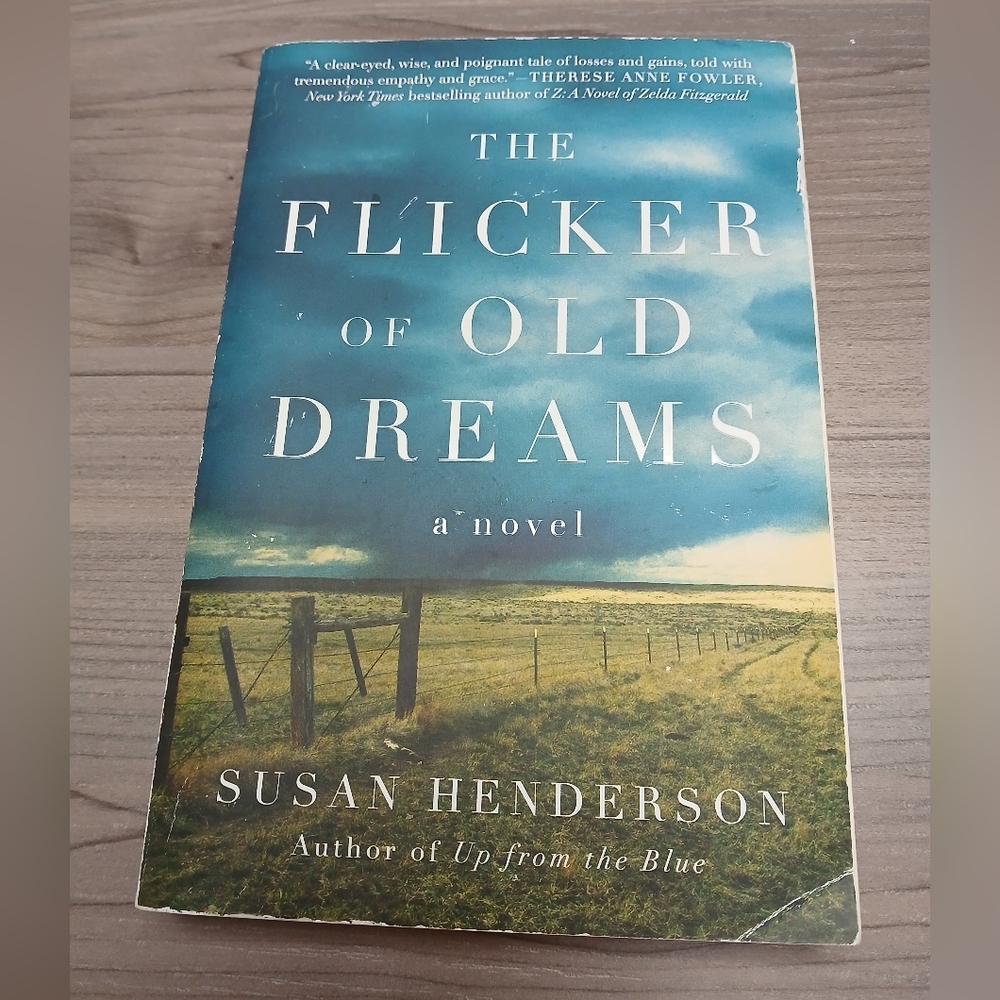 🤯2/$15 The Flicker of Old Dreams Novel Paperback Book